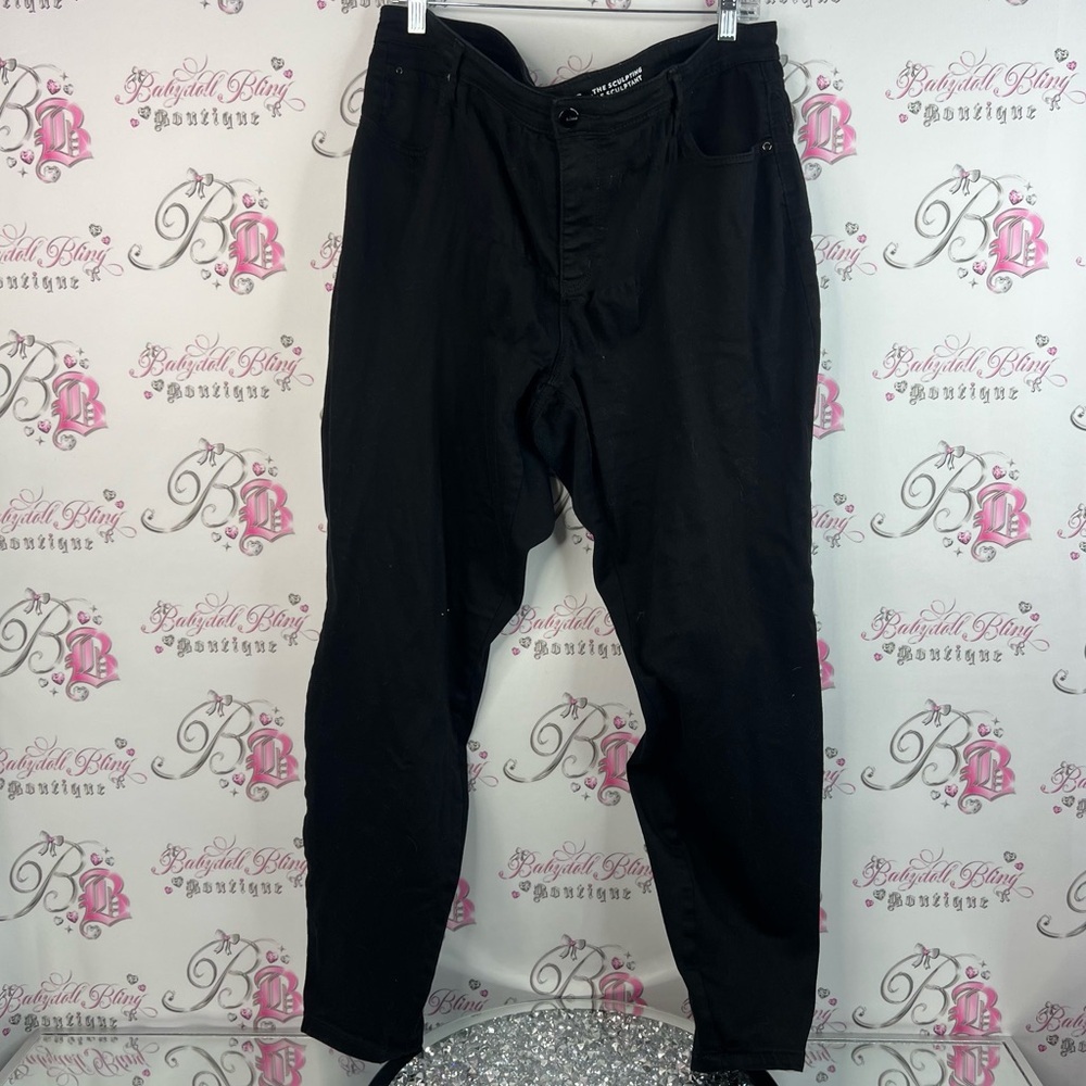 r jeans sculpting pants straight leg Black Button-Fly Pants pockets